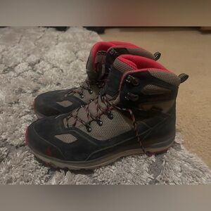 Vasque Ultradry Boots Women's Size 8 Mesa Trek Outdoor Hiking Waterproof Gorp